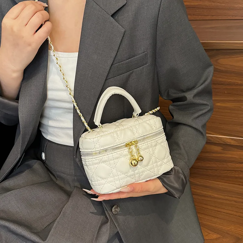 GOX PU Handbag Regular Women's Black/White-3
