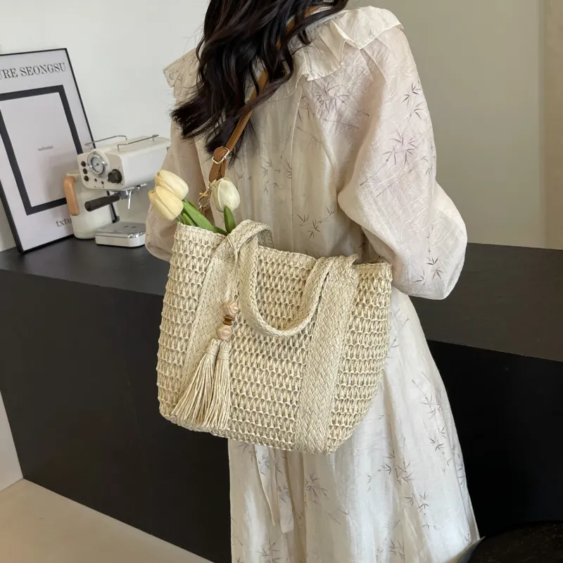 GOX Woven Shoulder Bag Women's Beige/Khaki-1