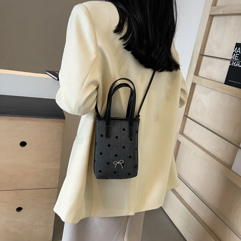 GOX Nylon Shoulder Bag, Crossbody Bag, Handbag Regular Women's Multicolor-21