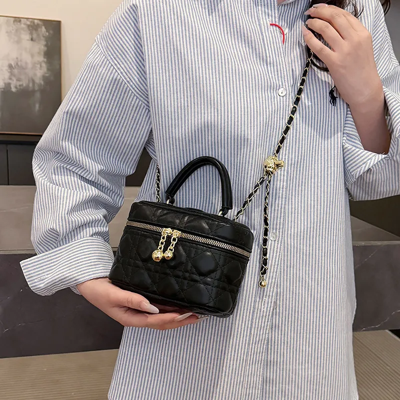 GOX PU Handbag Regular Women's Black/White-10