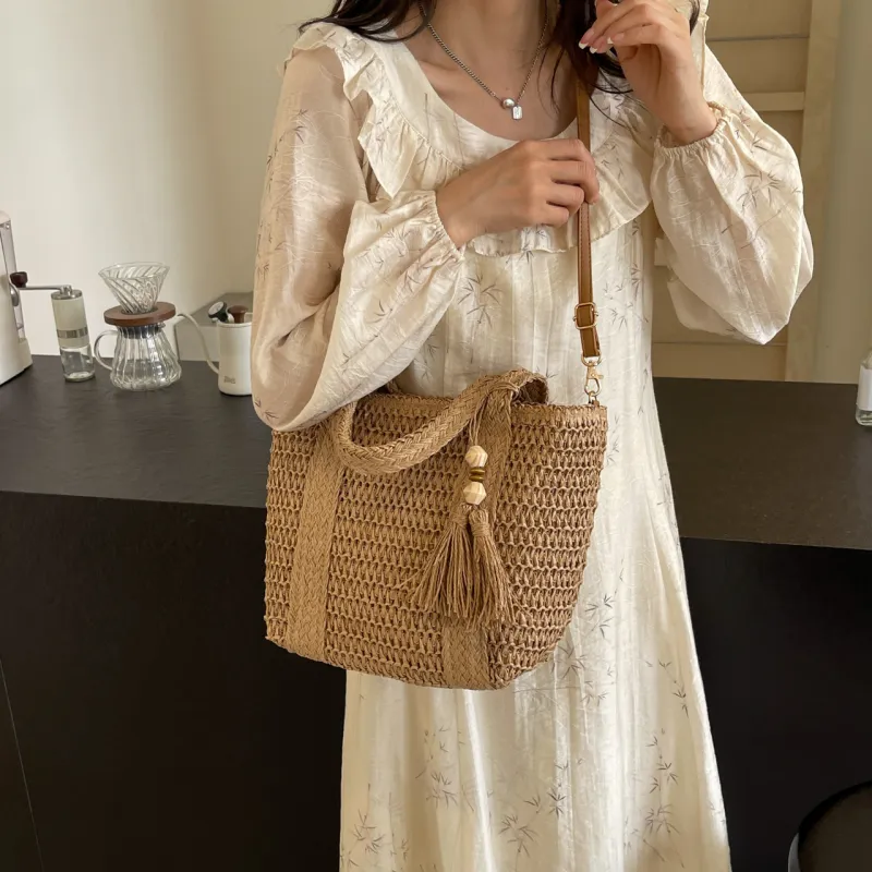 GOX Woven Shoulder Bag Women's Beige/Khaki-9