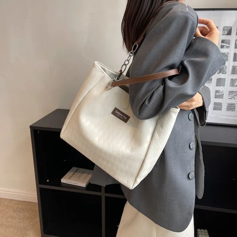 GOX PU Shoulder Bag Regular Women's Black/Khaki/Coffee-17