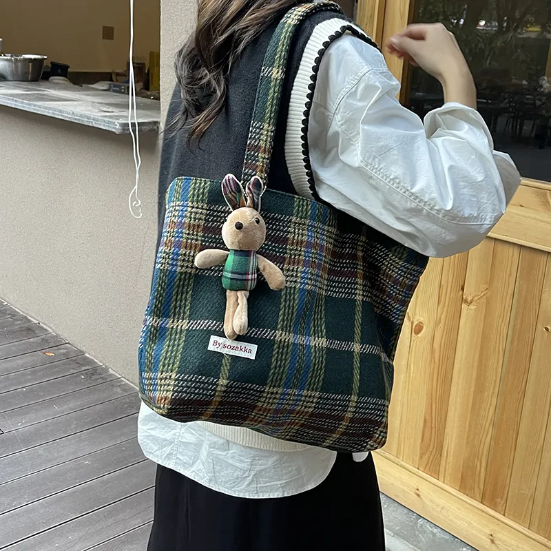 GOX Woolen Shoulder Bag Regular Women's Green/Brown-1
