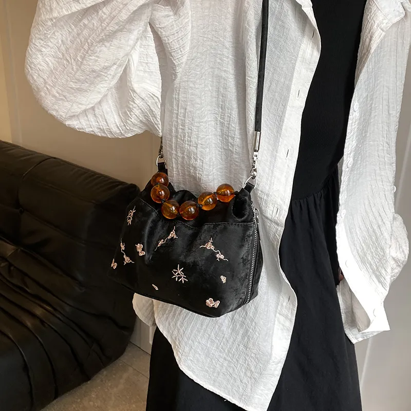 GOX PU Shoulder Bag Women's Silver/Black-8