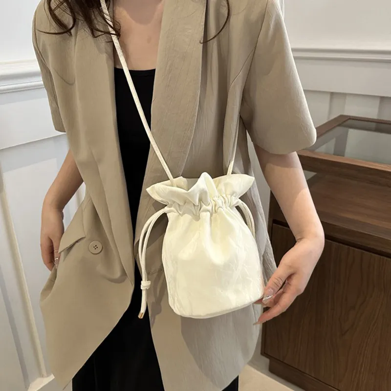 GOX PU Shoulder Bag Regular Women's White/Black/Blue/Silver/Pink-4