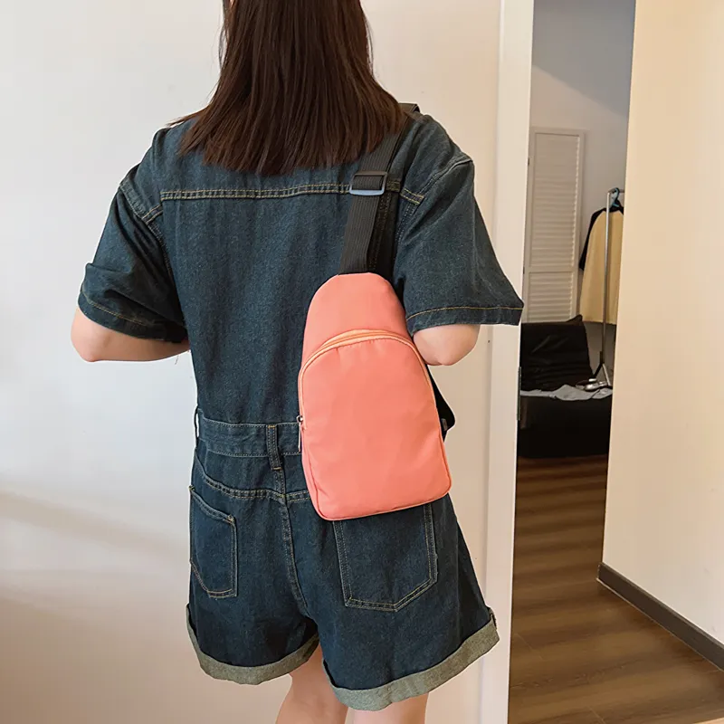 GOX Nylon Sling Bag Regular Women's Multicolor-17