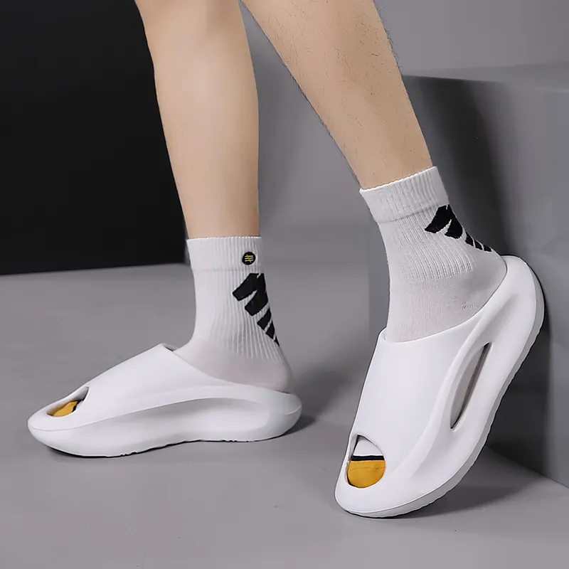 GERTOP Quiet Slip Resistant Odor Resistant Abrasion Resistant Cushioning Slide Slippers Unisex-13