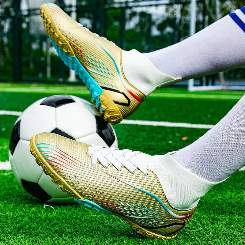 GERTOP Cushioning Anti-Slip Wear-Resistant Breathable Balance Lightweight Soccer Shoes Unisex-40