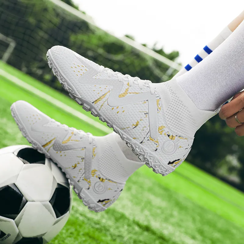 GERTOP Cushioning Anti-Slip Wear-Resistant Breathable Balance Lightweight Soccer Shoes Unisex-23