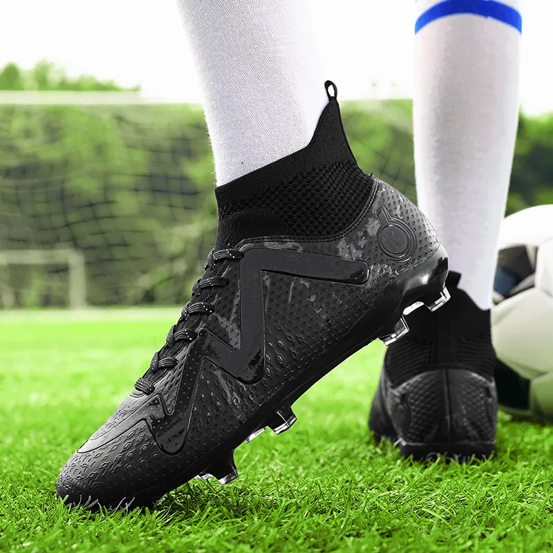 GERTOP Cushioning Anti-Slip Wear-Resistant Breathable Balance Lightweight Soccer Shoes Unisex-3