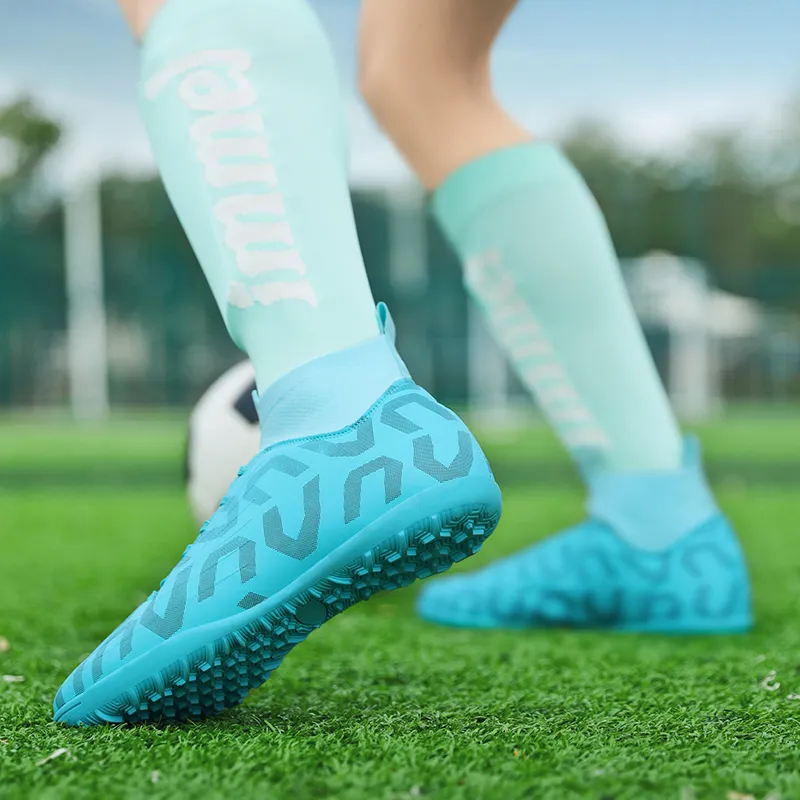 GERTOP Cushioning Anti-Slip Wear-Resistant Breathable Balance Lightweight Sports Soccer Shoes Unisex-3