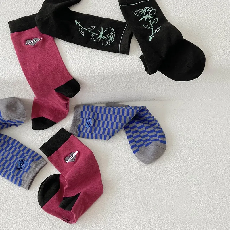 Vine Color Mid Calf Socks Unisex 3 Pack Virtual Memory-4