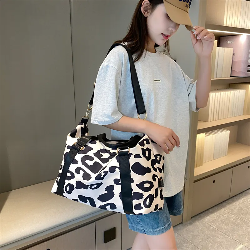 HCXK Oxford One Shoulder Travel Bag Unisex Multicolor-5
