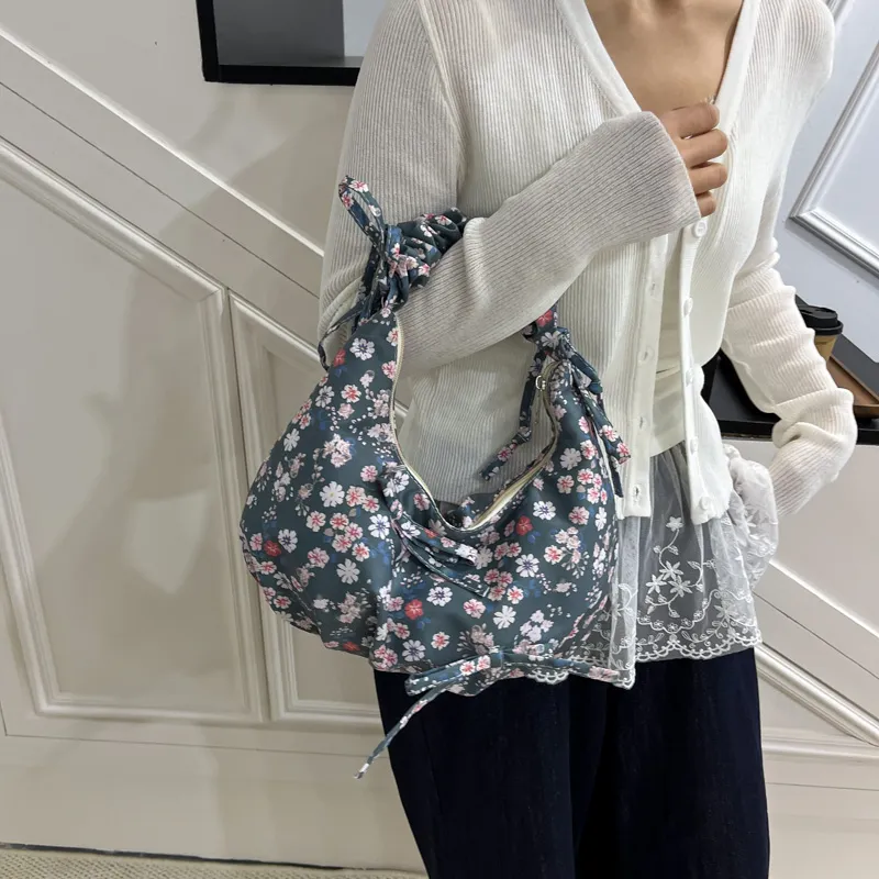 PULUWIRR Nylon Shoulder Bag Women's Multicolor-33