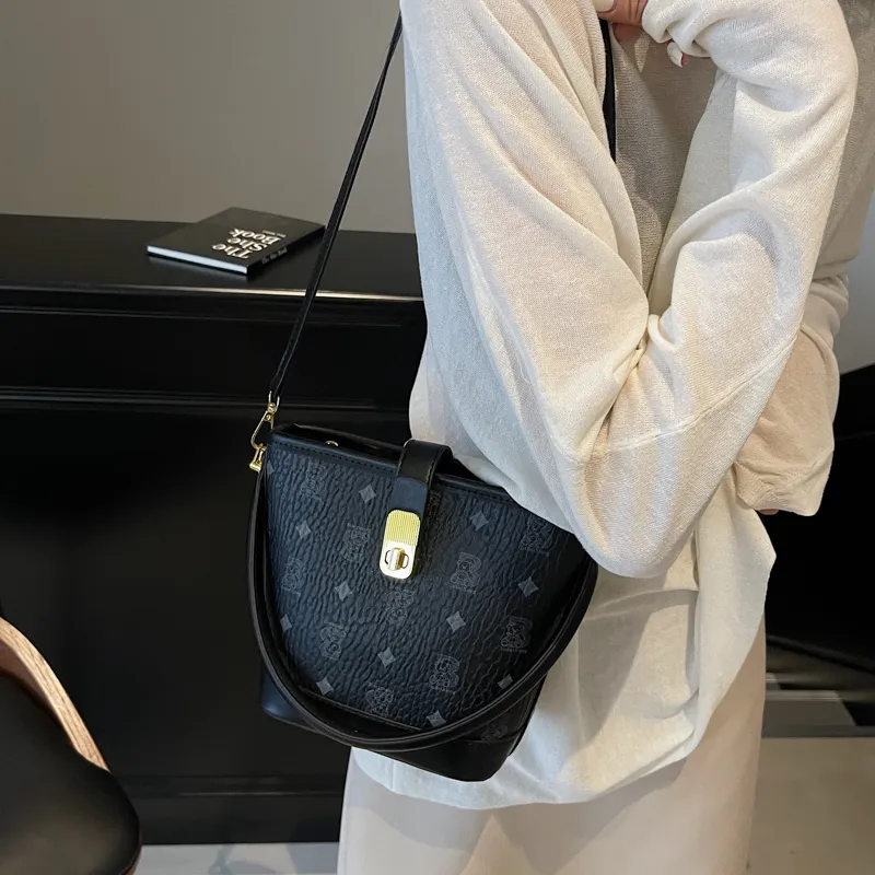 HCXK PU Handbag, Shoulder Bag, Crossbody Bag Women's White & Black/Black/Brown/Pink/Khaki-15
