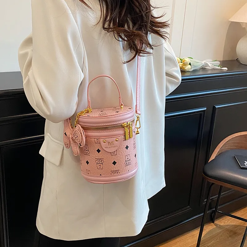 HCXK PU Bucket Bag, One Shoulder Handbag Women's Black/Pink/Yellow Brown/White & Black-9