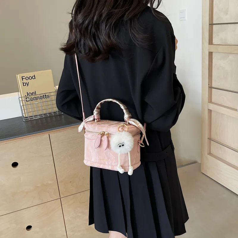 HCXK PU Vintage Shoulder Bag Crossbody Bag Portable Bucket Bag Regular Women's Ecru/Silver/Black/Pink-20