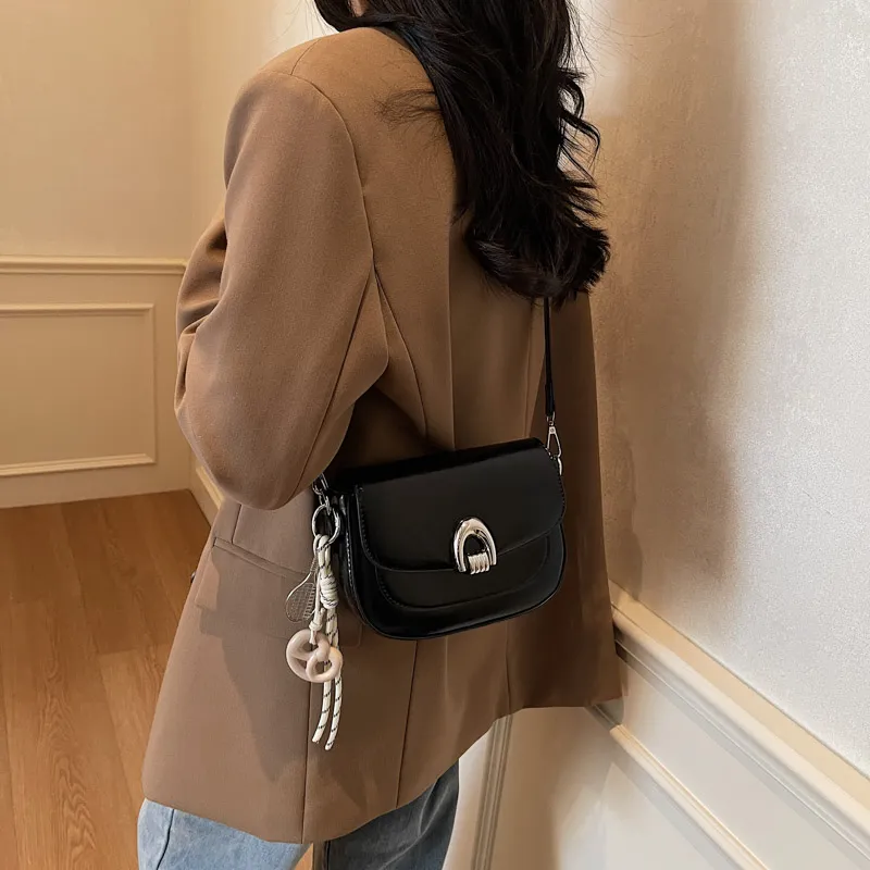 HCXK PU Shoulder Bag Regular Women's White/Black/Khaki/Coffee/Greige-7