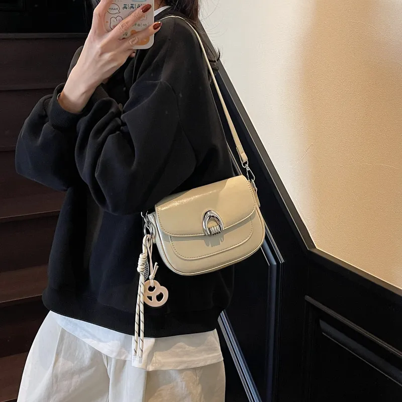 HCXK PU Shoulder Bag Regular Women's White/Black/Khaki/Coffee/Greige-23