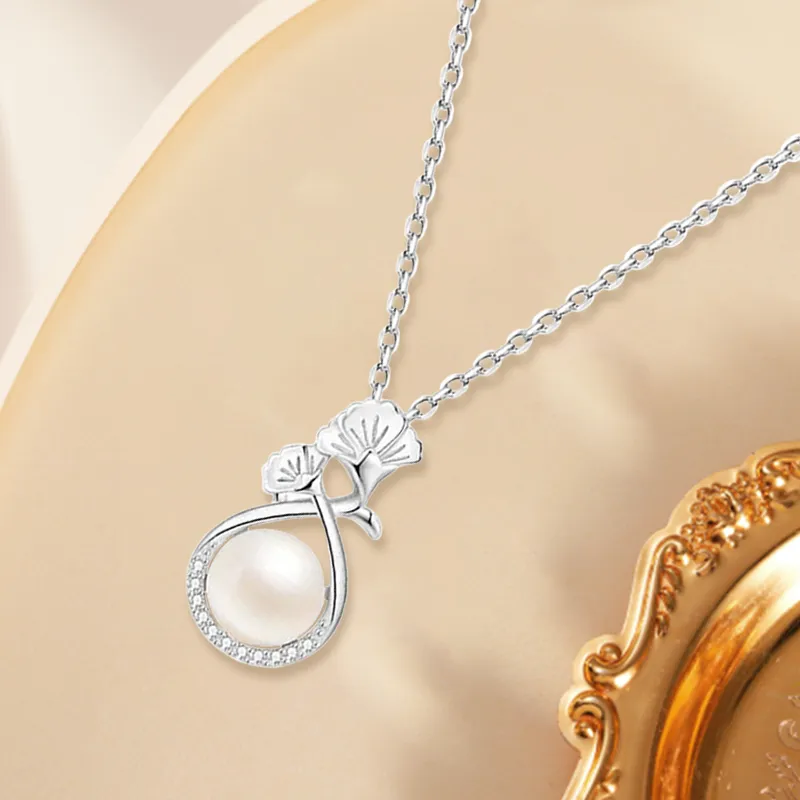 D.K.X Pearl Necklaces Women's-1