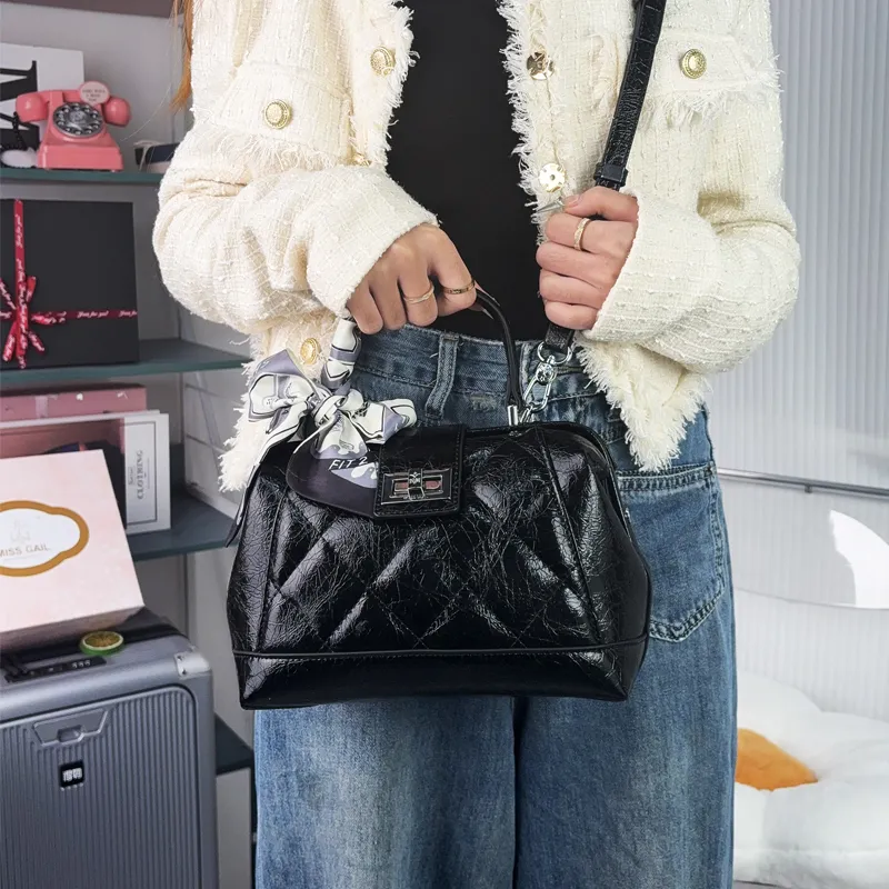 MISS GAIL Artificial Leather Shoulder Bag, Crossbody Bag, Handbag Regular Women's Black/White-6