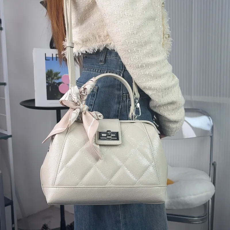 MISS GAIL Artificial Leather Shoulder Bag, Crossbody Bag, Handbag Regular Women's Black/White-27