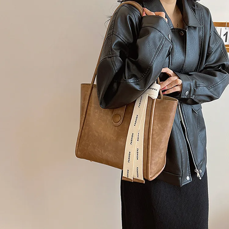 BETTERSAY PU Commute Bag, Tote Bag, Shopping Bag, Underarm Shoulder Bag Regular Women's Black/Coffee/Mud-9