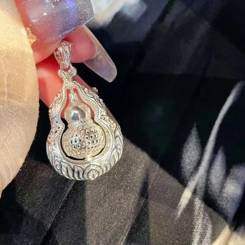 Old Qingyun Silver Building 999 Fine Silver Pendants Unisex-3