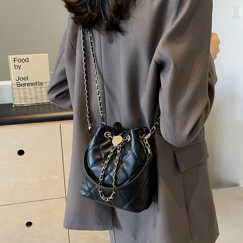 NOMK PU Bucket Bag, Underarm Bag, Shoulder Bag, Handbag Regular Women's Black/Ecru-19