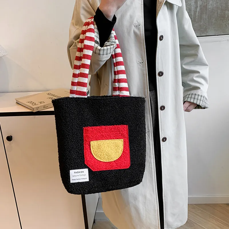 NOMK Lambswool Shoulder Bag Women's Black-2