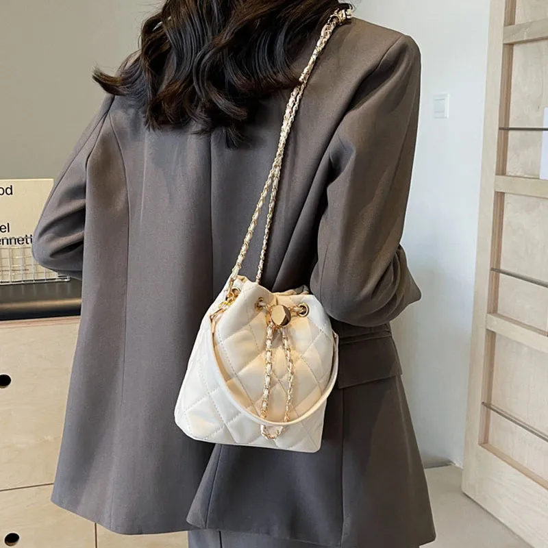 NOMK PU Bucket Bag, Underarm Bag, Shoulder Bag, Handbag Regular Women's Black/Ecru-26