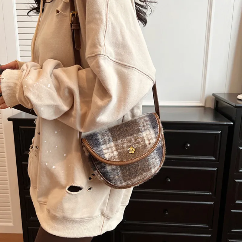 NOMK Crossbody Bags-2