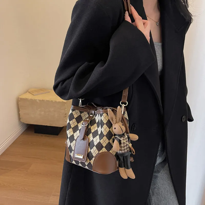 NOMK Woolen Bucket Bag Crossbody Bag Shoulder Bag Shoulder Bag Regular Women's Black/Coffee-11