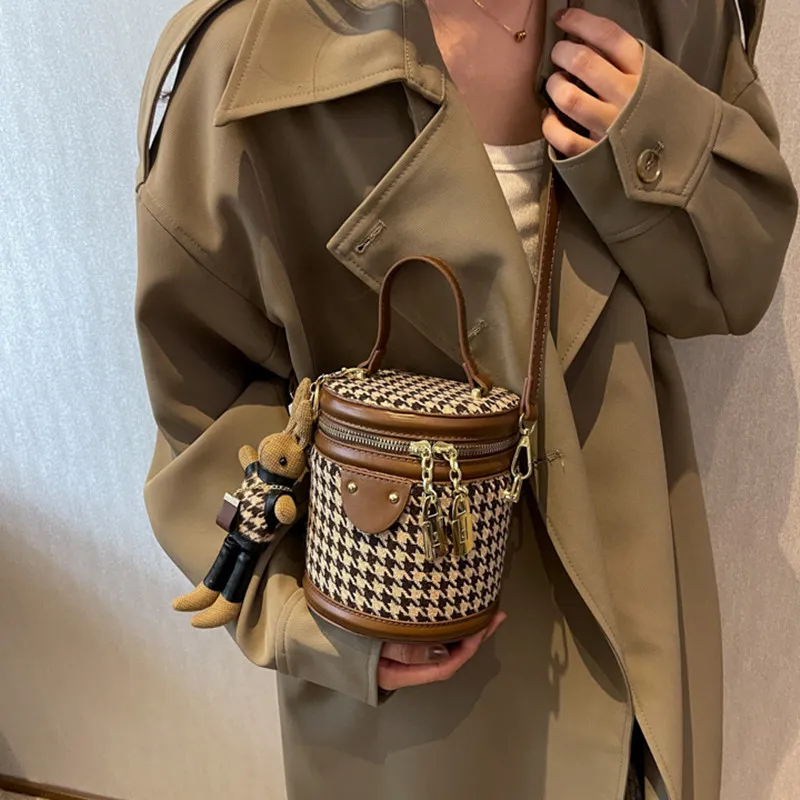 NOMK Canvas Bucket Bag, One Shoulder Handbag Regular Women's Black/Brown-6