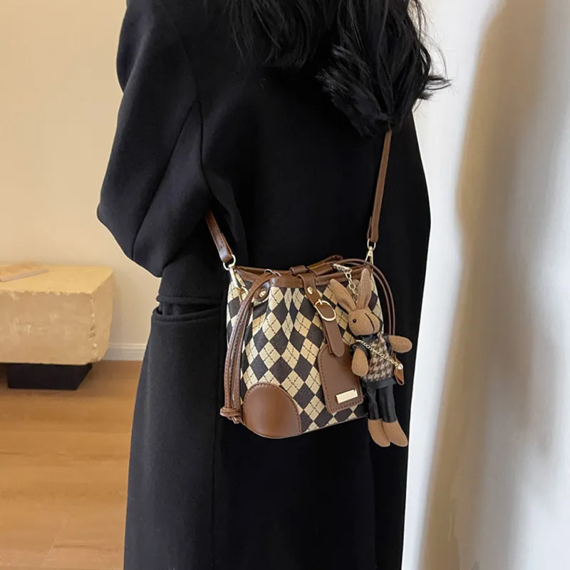 NOMK Woolen Bucket Bag Crossbody Bag Shoulder Bag Shoulder Bag Regular Women's Black/Coffee-13
