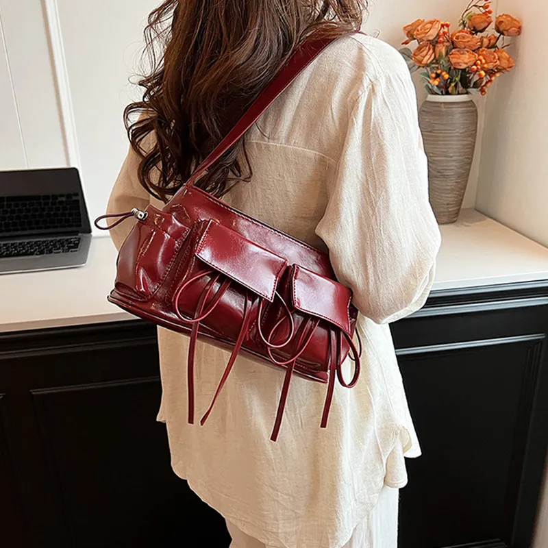 NOMK PU Shoulder Bag Women's Black/Ecru/Silver/Pink/Red-13