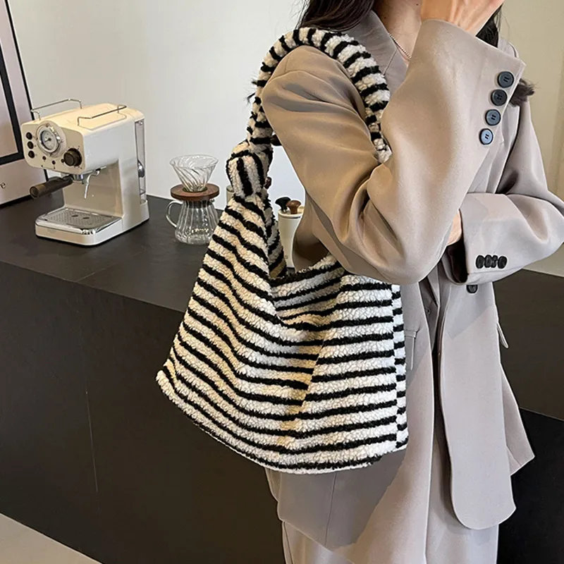 NOMK Faux Fur Tote Bag Shopping Bag Shoulder Bags Women's Multicolor-6