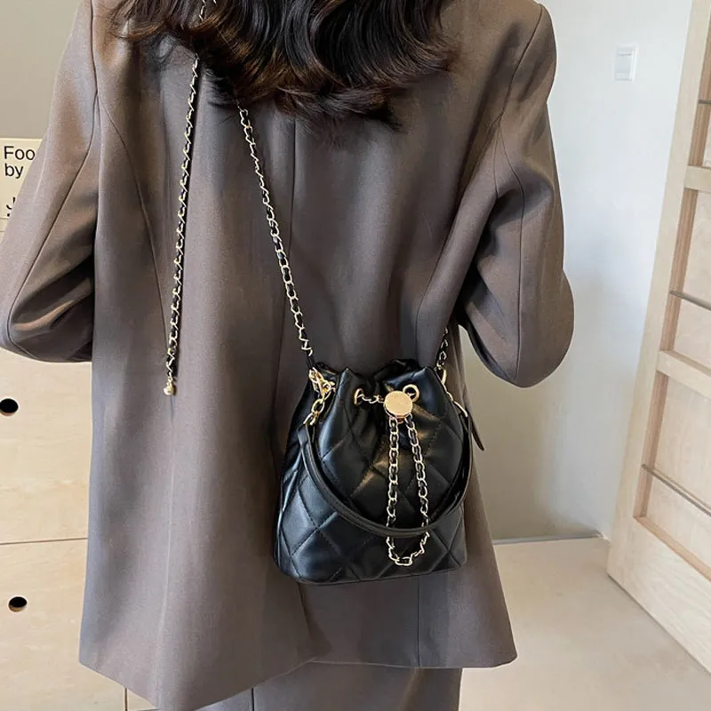 NOMK PU Bucket Bag, Underarm Bag, Shoulder Bag, Handbag Regular Women's Black/Ecru-18
