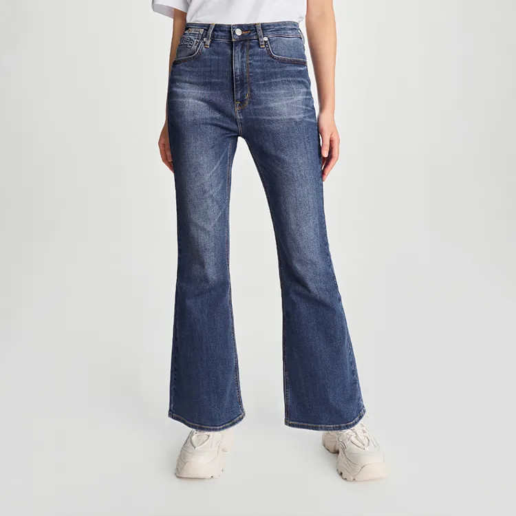 Lee Jeans Women's Medium Blue-2