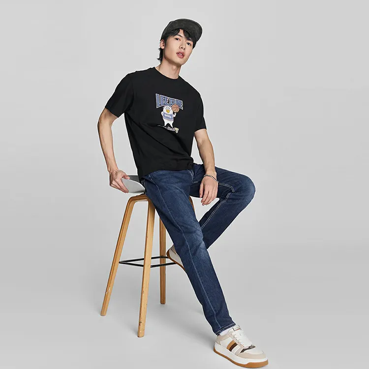 Lee Little Liu Duck Co branded Model T Shirts Unisex Black-3