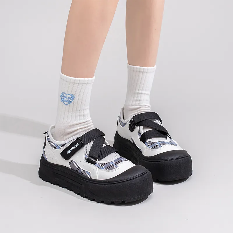 Warrior Abrasion Resistant Slip Resistant Low Top Casual Shoes Women's White Black-4