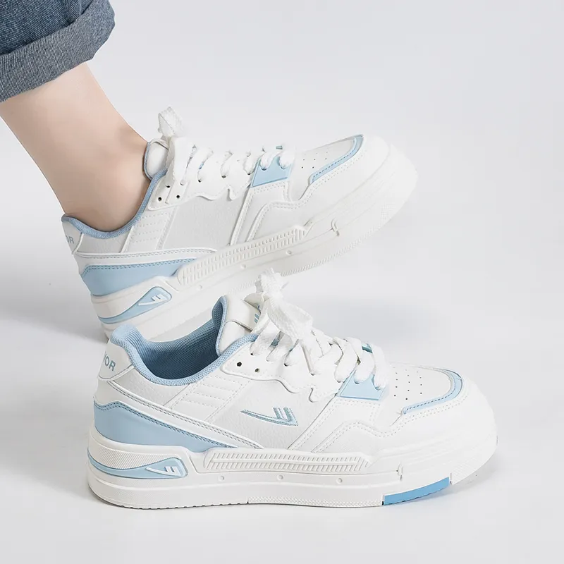 Warrior Abrasion Resistant Slip Resistant Low Top Skateboard Shoes Women's White Light Blue-9