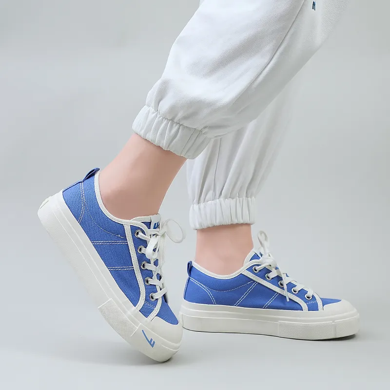Warrior Wear Resistant Slip Resistant Low Top Skateboard Shoes Women's Royal Blue Beige-8