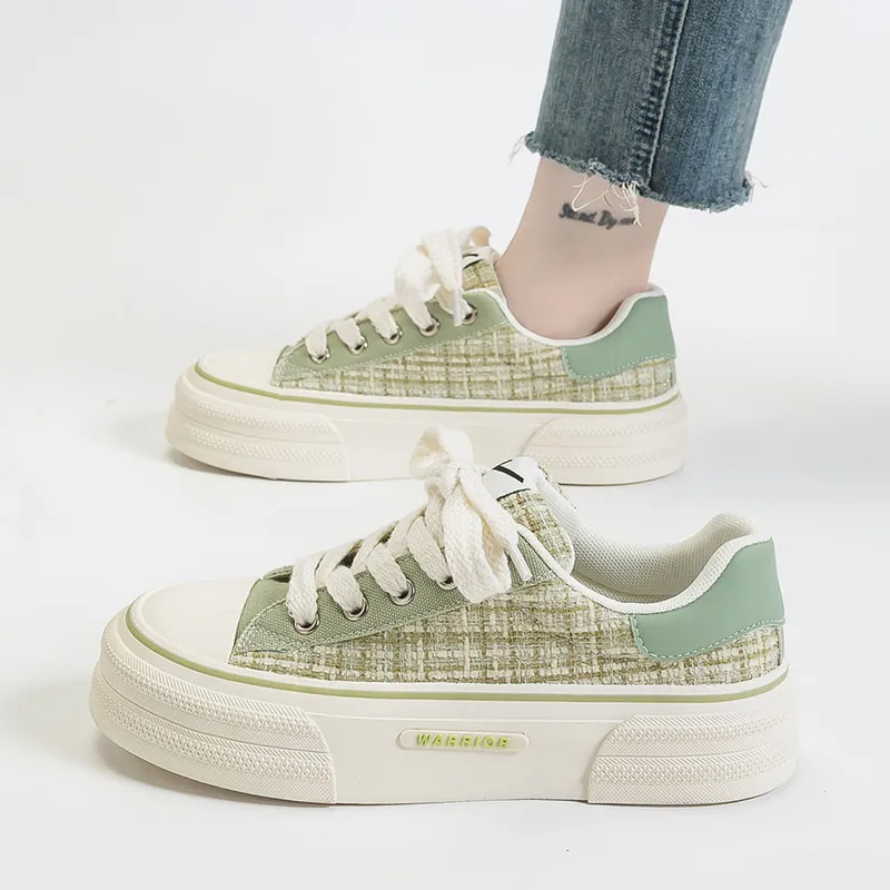 Warrior Chanel Inspired Anti Slip Wear Resistant Low Top Canvas Shoes Women's Light Green-5
