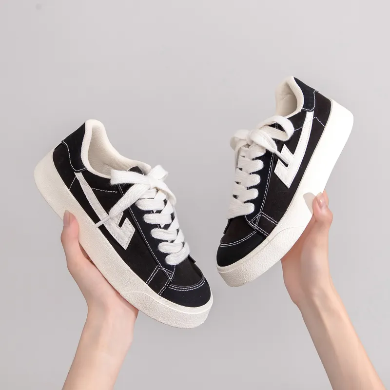 Warrior Wear resistant Lightweight Breathable And Non slip. Low Top Canvas Shoes Women's Black Beige 2.0-5