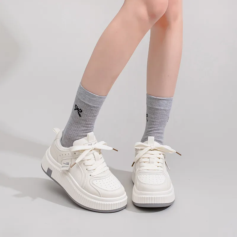 Warrior Lightweight Anti Slip Low Top Casual Shoes Women's-14