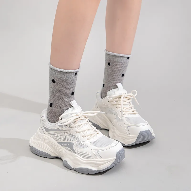 Warrior Warrior Wear Resistant Slip Resistant Coverage Low Top Chunky Sneakers Women's-11