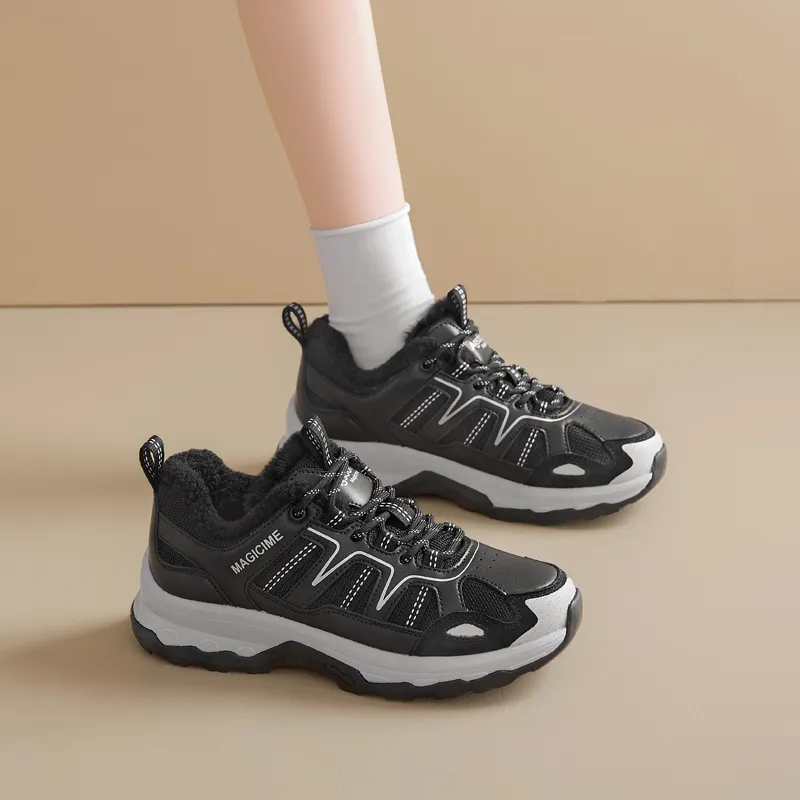 AGSDON Warm Height Increasing Low Top Hiking/Trekking Shoes Women's Black-4