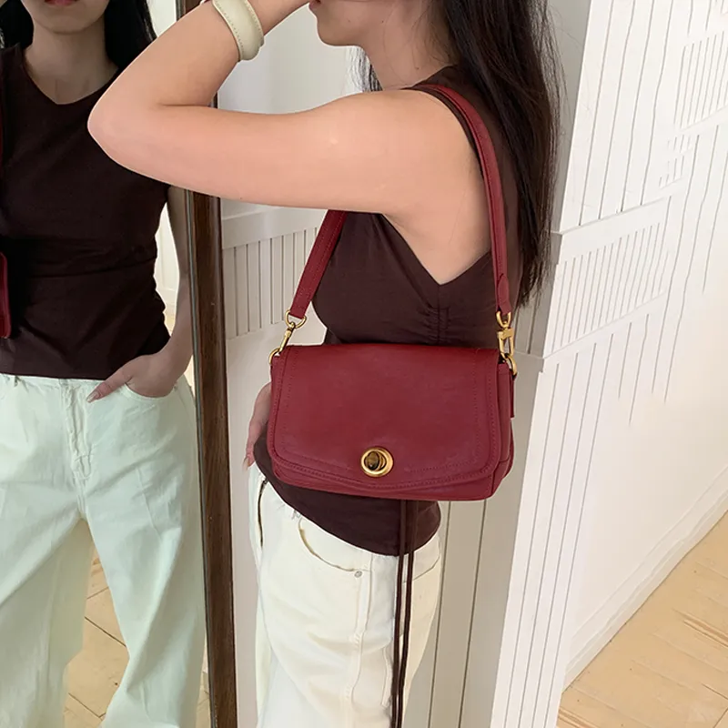 Simedin Cow Leather Shoulder Bag Regular Women's Dark Coffee/Ecru/Deep Black/Premium Red-20