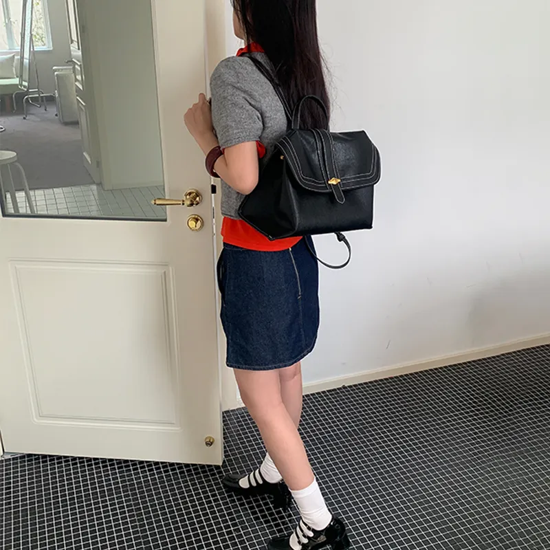 Simedin Cow Leather Backpack Medium Size Women's Deep Black/Ecru-3